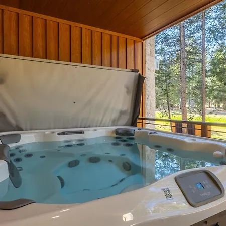 Obsidian 170 Villa